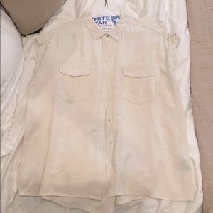 Women’s business casual blouse